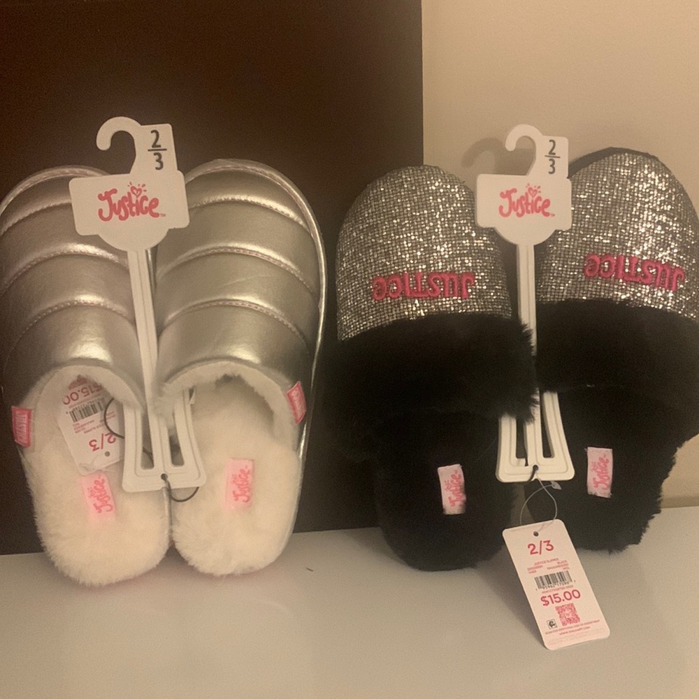 2 pairs justice slippers size 2/3